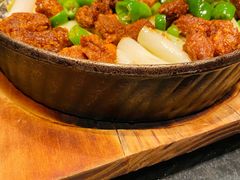 火焰澳牛铁板-悦百味·品质川菜(橄榄郡店)