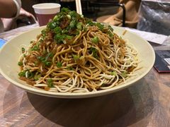 凉面-巴厘龙虾·榜首油焖大虾(音乐学院·沿江酒馆店)