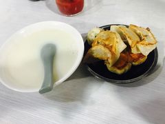 -金枫锅贴(滨江·凯旋门店)