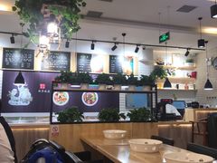 大堂-拿渡·水煮鱼麻辣香锅(王府井奥莱·香江小镇店)