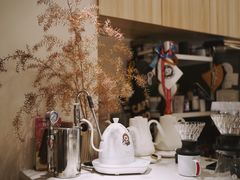 -SAFARI COFFEE