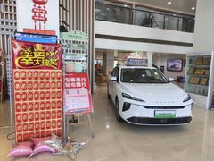 -上汽MG体验中心(徐汇东安路店)