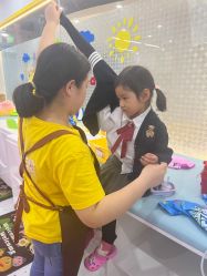 -熊小米专业儿童游泳馆