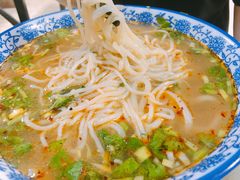 -正宗兰州王师傅麻辣牛肉面(学院新城店)