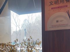 -八府香鸭·啫啫煲(华山路店)