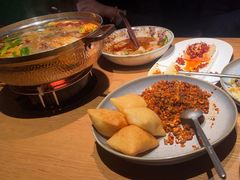 -纳鲁孜·新疆特色餐厅(上海悦荟广场店)