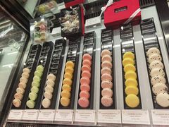 -Salon de The de Joel Robuchon(外滩18号店)