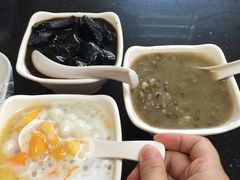 芒果西米小丸子-小雨点糖水店(中兴街分店)