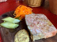 -羽深肉铺 Steak & Wine