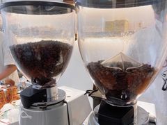 -Line 咖啡(石厦花园店)