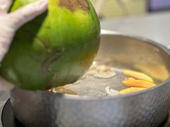 -椰小鸡·琼州糟粕醋·火锅(美兰缤纷城店)