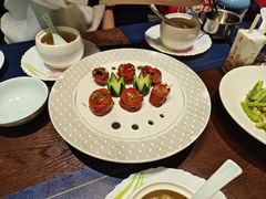 -湖畔鲁菜·二十年老字号餐厅(大明湖店)