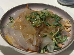 -八府香鸭·啫啫煲(华山路店)