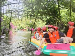 -尧山大峡谷漂流