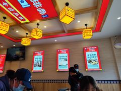 -阿婆情腊排骨火锅(金虹路店)