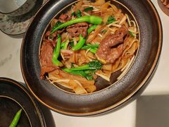 沙茶牛肉炒粿条-潮堂 · 潮州菜(人广来福士店)