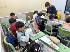 -昂立少儿成长中心(浦东蓝村路地铁站校区)