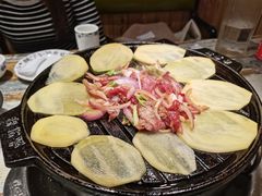 -燚店·铁板鱼蛙·烤肉·烤串(北新桥店)