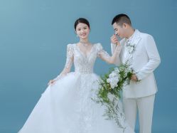 -金夫人婚纱摄影