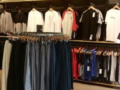 -UNDER ARMOUR(新燕莎奥莱店)