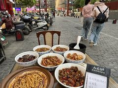 -八碗湘长沙市井菜(坡子街店)