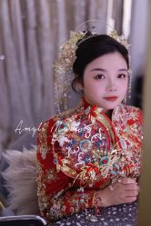 -艾米丽婚纱礼服