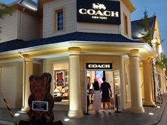 -COACH蔻驰(赛特奥特莱斯店)