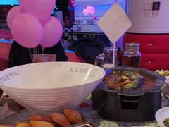 -巴特餐饮6加1音乐餐吧·新疆菜