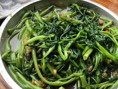 豆瓣酱炒空心菜-真好吃牛杂(白沙店)