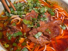 -鞠老头钵钵面(大坪店)