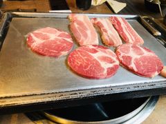 -香猪坊韩国烤肉专属门店(魏公村店)