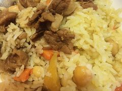 -楼兰古丽·新疆拌面·清真(华阳城店)