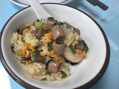 -崴海渔村(虹梅路店)