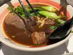-静香HOUSE·全时段融合餐厅(七星欢乐颂店)