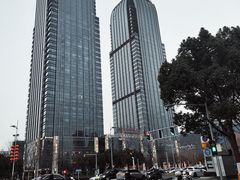 -双子楼大酒店(城开国际写字楼店)