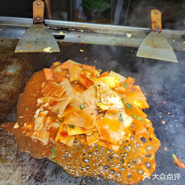 韩式考冷面（地址:胜利街与五一路东北角）