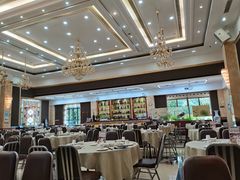 大堂-轩记海鲜餐厅·四十五年老字号·经典粤菜(西区彩虹店)