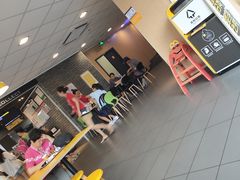 -麦当劳(伟城广场店)