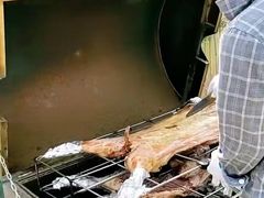 -红河谷晴天别墅轰趴馆