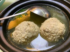 蟹黄狮子头-丁老爷子苏香圆