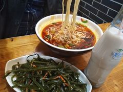 -菲哥麻辣烫(贵山小区店)