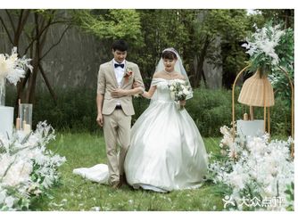 小县城的草坪婚礼一样可以美美哒婚礼策划