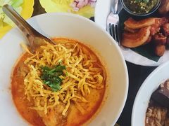 -Ongtong Khaosoi Ari Branch
