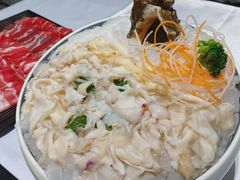 -红鼎豆捞·非遗鲍皇汤火锅(宝丰路店)