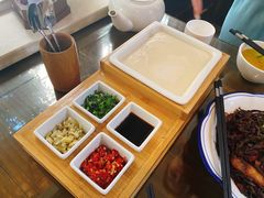 -祥云精致湘菜馆(东1时区店)