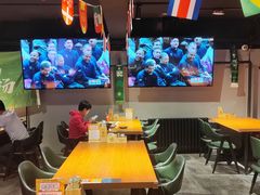 -京狮炙燥·精酿烧烤(首经贸店)