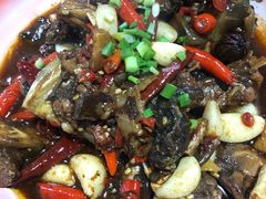 -老三样·美食研究中心(世贸路店)