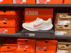 -NIKE上海青浦优选体验店