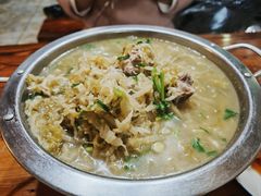 -巧婆婆特色东北菜·铁锅炖