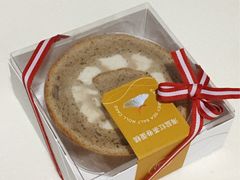 海盐红茶卷蛋糕-巴黎贝甜(印象城店)
